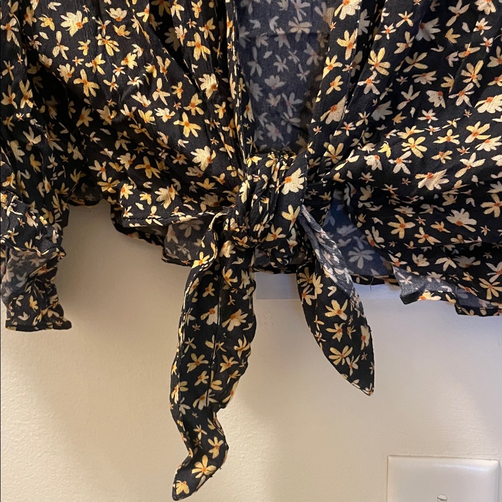 Free People Floral Top - Picture 5 of 7